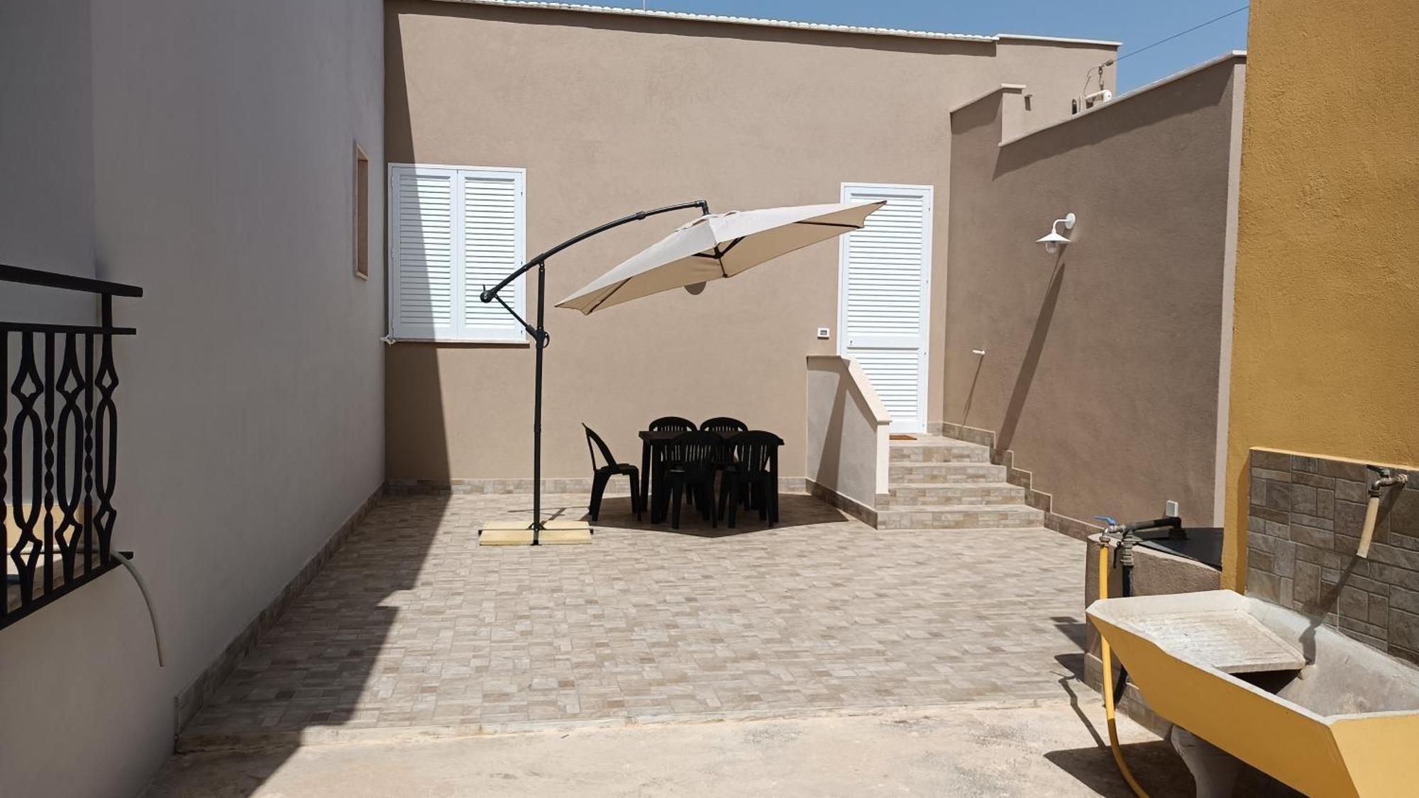 Villa Scirocco E Maestrale Petrosino Exterior foto
